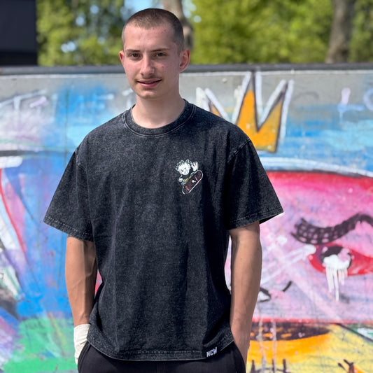 NCW SKATER BOY Tee